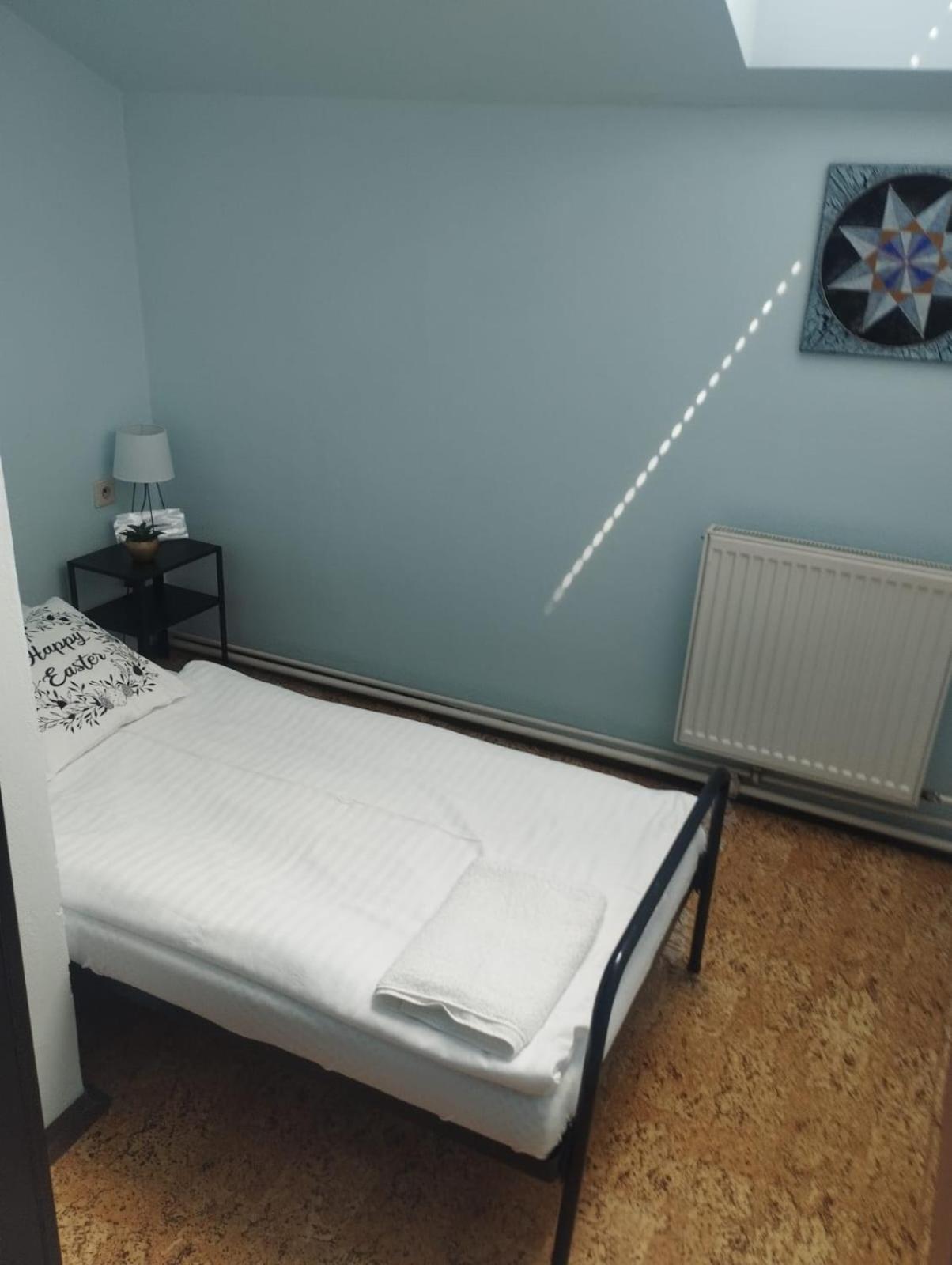 Ostello Kolotuk Hradec Králové Esterno foto