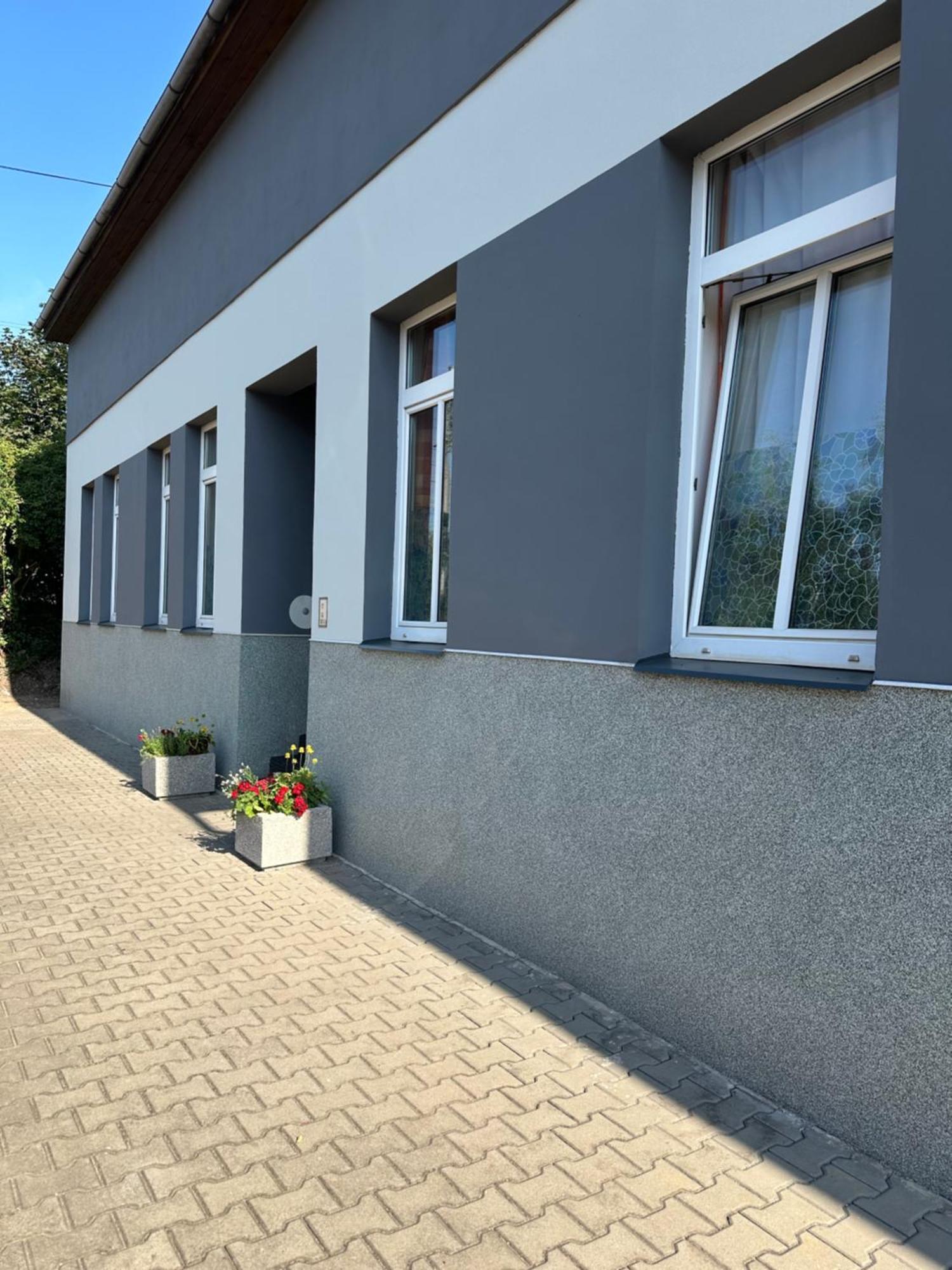 Ostello Kolotuk Hradec Králové Esterno foto
